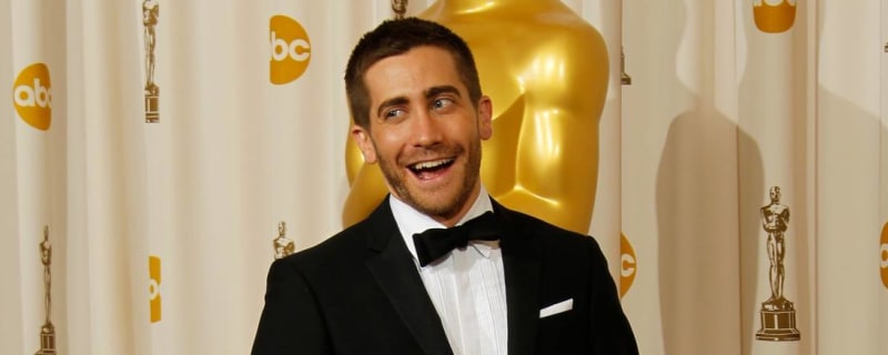 Jake Gyllenhaal appears to throw shade at Taylor Swift