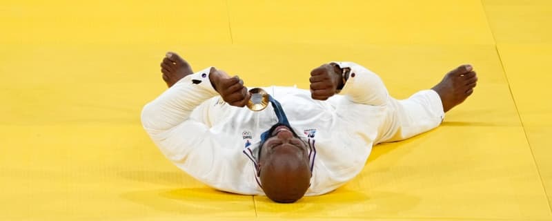 France&#39;s Teddy Riner wins fifth gold medal in judo