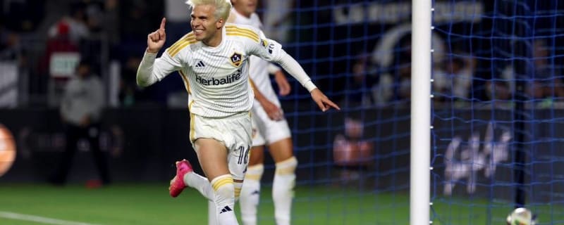 Surging Galaxy out to solve road woes vs. Fire