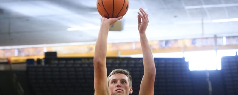 Payton Sandfort, Iowa eye 2-0 start against Southern