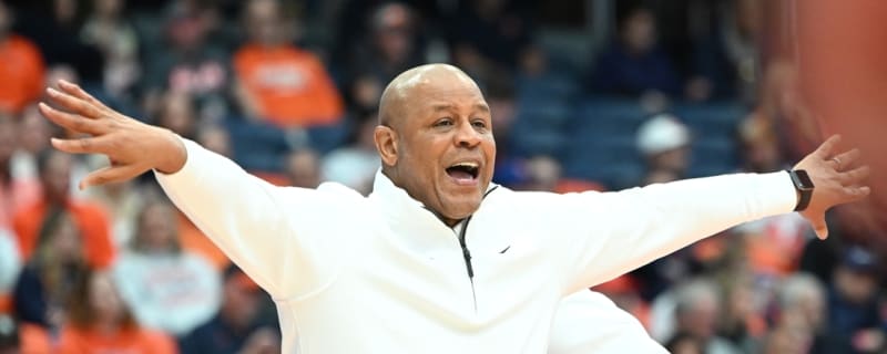 Texas edges Syracuse to reach Legends Classic final