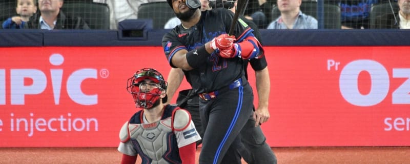 Jonatan Clase homers as Jays end Red Sox's playoff hopes