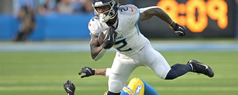 Titans RB Tyjae Spears (concussion) to return vs. Commanders