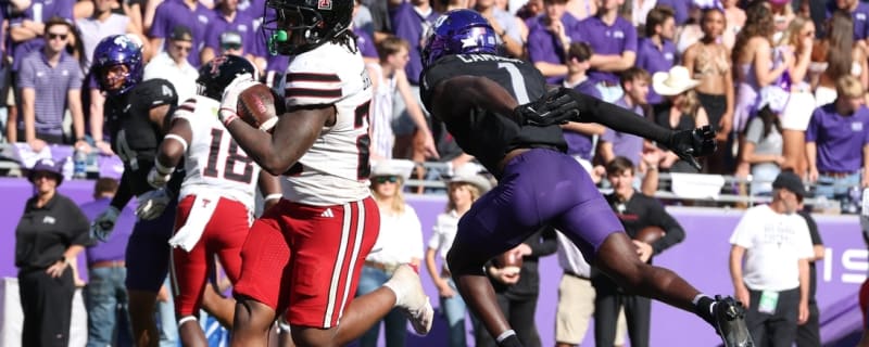 TCU overcomes 13-point 4th-quarter deficit, hangs on to beat Texas Tech