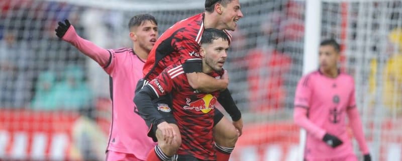 Lewis Morgan’s hat trick leads Red Bulls in rout of Miami
