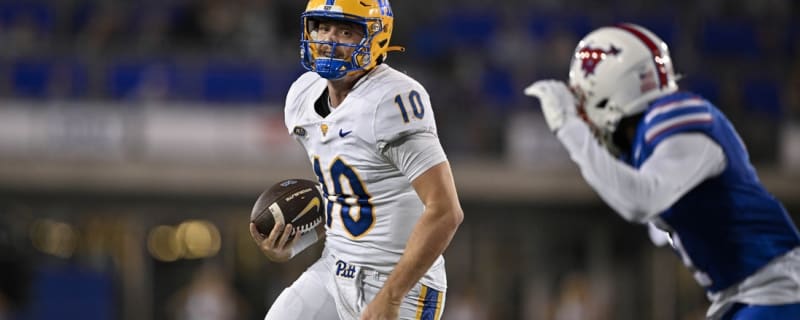 Pitt QB Eli Holstein to miss game vs. No. 20 Clemson