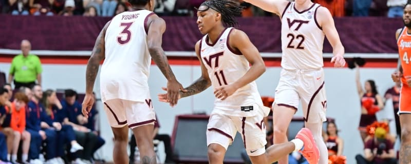 Freshman Ben Hammond guides Virginia Tech against North Carolina