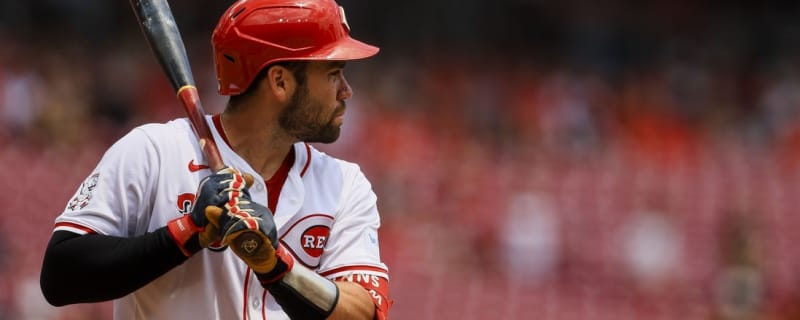 Reds place C Austin Wynns (shoulder) on 10-day IL