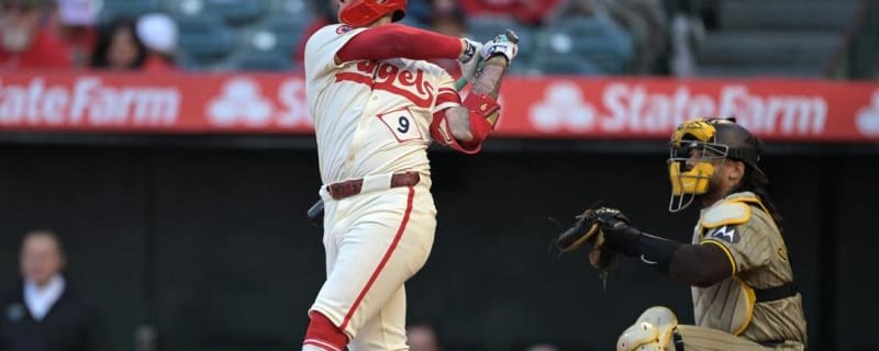 Angels edge Padres to earn series sweep at home