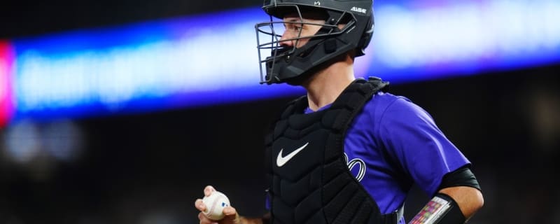 Rockies re-sign C Jacob Stallings to 1-year deal