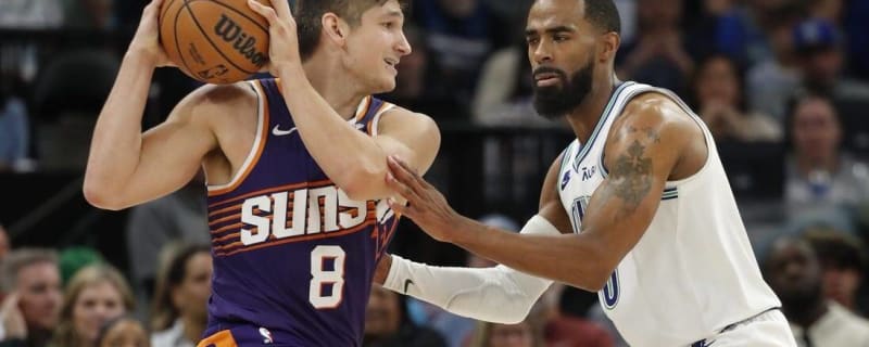 Suns G Grayson Allen (ankle) exits Game 1 vs. Wolves