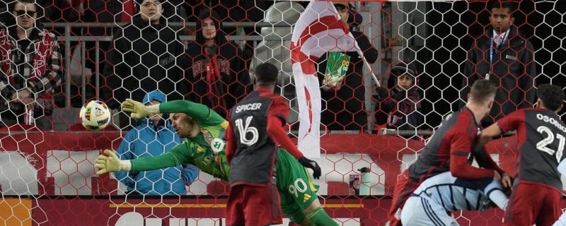 Sporting KC scores 3 second-half goals to top Toronto FC