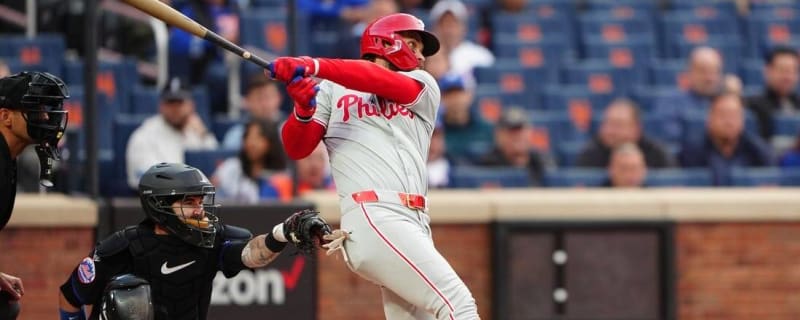 Phillies rally in ninth, top Mets in 10th