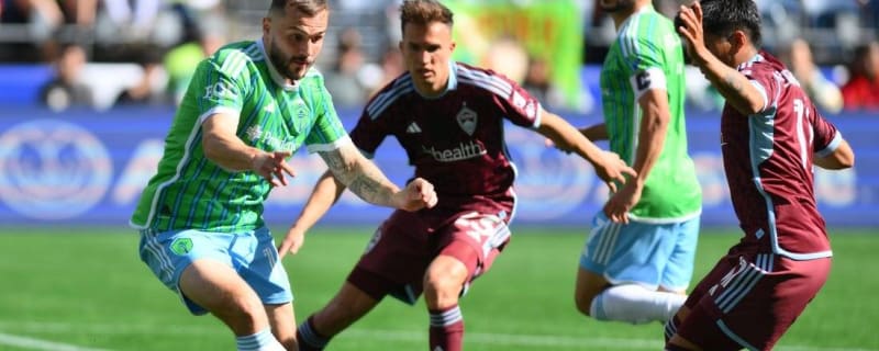Rapids draw with short-handed Sounders