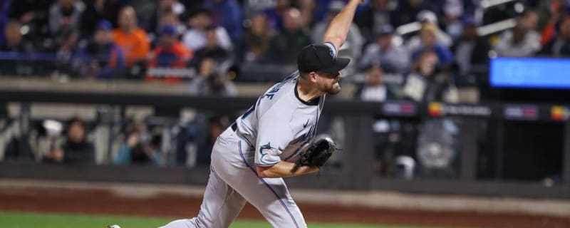 Angels sign LHP Matt Moore