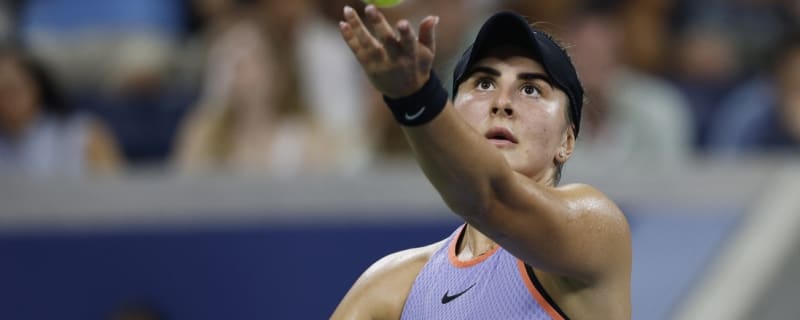 Bianca Andreescu out until clay season after appendectomy