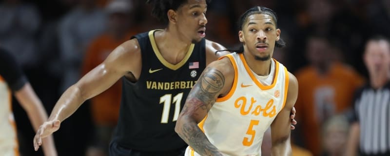 Zakai Zeigler helps No. 5 Tennessee rally past Vanderbilt