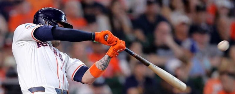 Astros place C Victor Caratini (hip flexor) on 10-day injured list