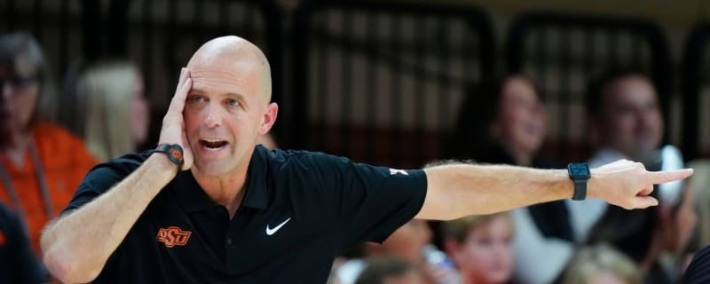 Oklahoma State holds off upset-minded St. Thomas