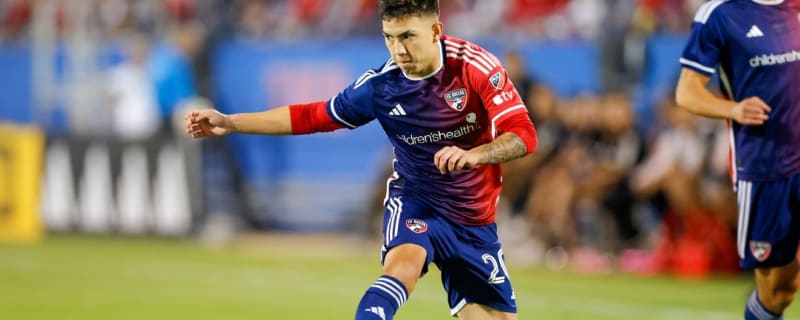 FC Dallas transfer Alan Velasco to Argentine club