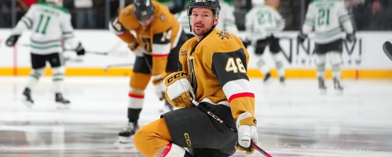 Tomas Hertl returns to San Jose wearing a Golden Knights uniform