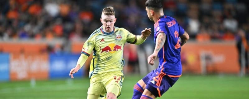 Red Bulls M Cameron Harper signs 3-year contract