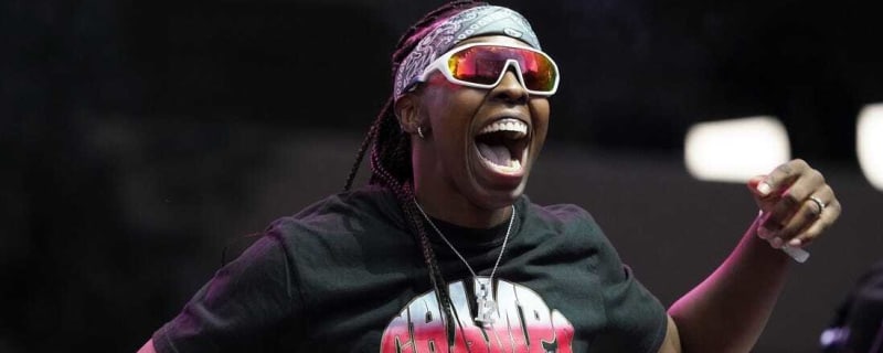 Chelsea Gray, Aces out to take down WNBA-leading Sun