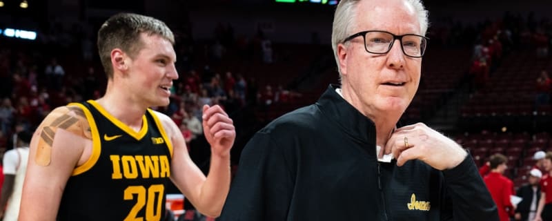 Iowa snaps losing streak, takes down Nebraska