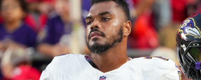 Ravens re-sign Pro Bowl LT Ronnie Stanley before free agency