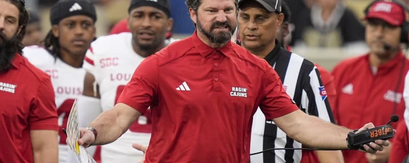 Report: Louisiana coach Michael Desormeaux gets new deal
