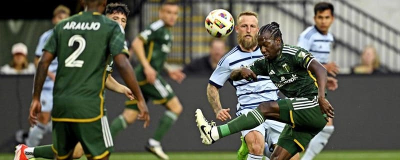 Evander, Felipe Mora power Timbers past Sporting Kansas City