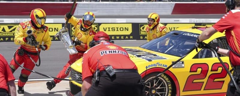 Joey Logano cruises to finish line at All-Star Race