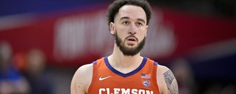 Jaeden Zackery, No. 13 Clemson take aim at Notre Dame