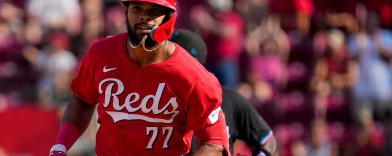 Rece Hinds, Reds strive for series win over Marlins