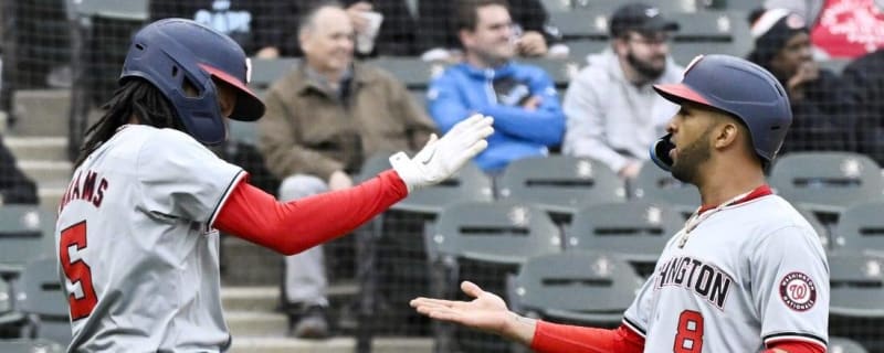 Nationals get by White Sox to open doubleheader