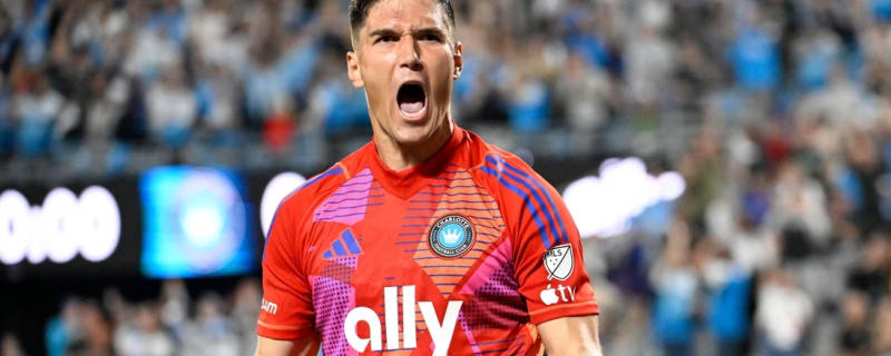 Charlotte&#39;s Kristijan Kahlina named Goalkeeper of Year