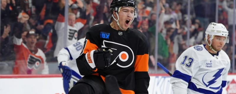 Flyers&#39; Owen Tippett hits shootout winner to beat Lightning