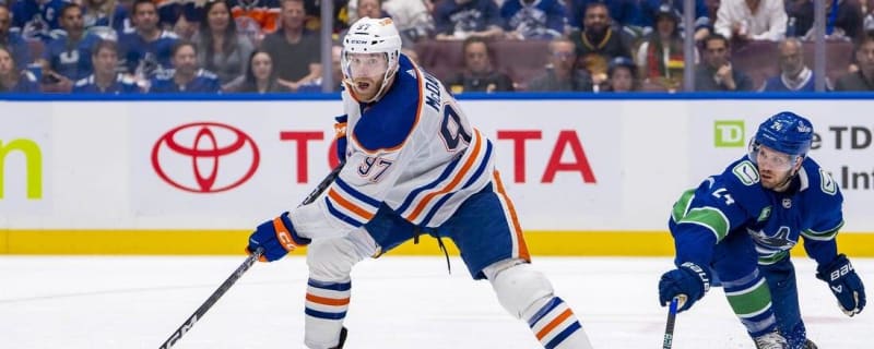 Connor McDavid&#39;s playmaking will be key in Oilers&#39; Game 3 vs. Canucks