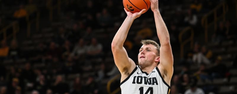 Brock Harding's career night lifts Iowa past South Carolina Upstate