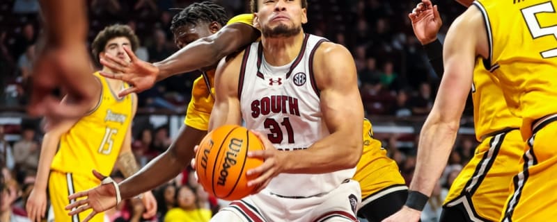 Collin Murray-Boyles, South Carolina trounce Towson