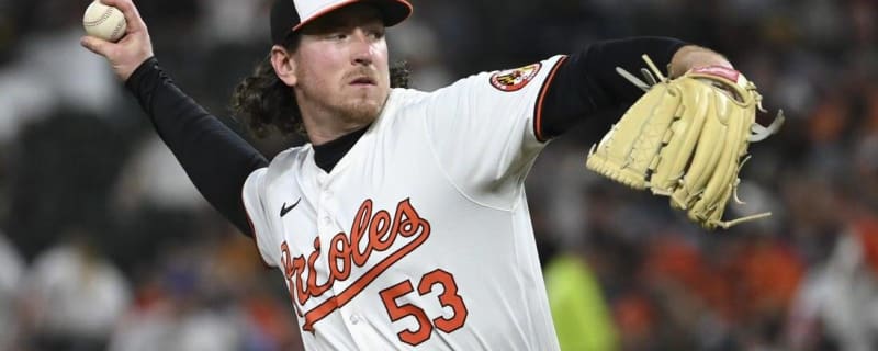 Mariners obtain RHP Mike Baumann from Orioles