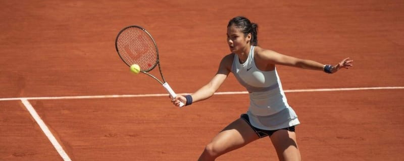 Emma Raducanu withdraws from French Open qualifiers