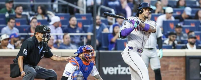 J.D. Martinez&#39;s tiebreaking homer powers Mets past D-backs