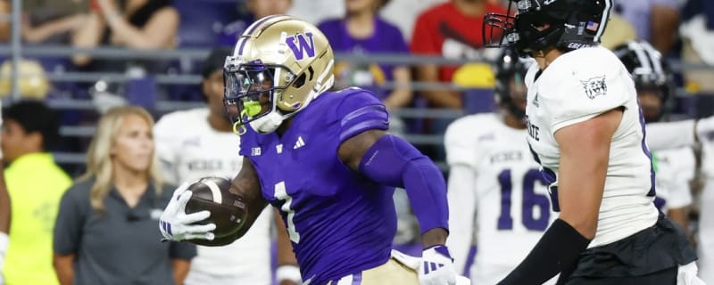 Jonah Coleman (3 TDs), Washington breeze past Weber State