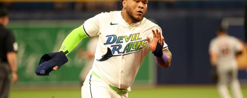 Harold Ramirez&#39;s three hits help Rays edge Giants