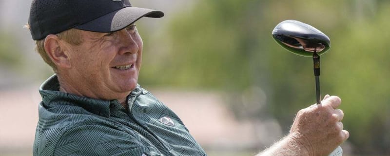 Steve Allan's 7-under-par 65 grabs Galleri Classic lead