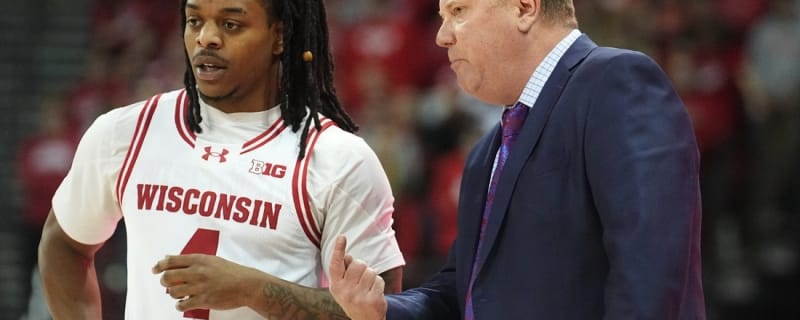 Max Klesmit heats up as Wisconsin dumps Montana State