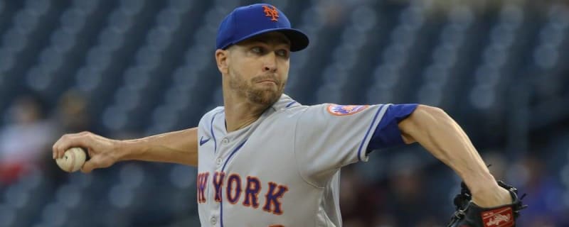 Rangers SP Jacob deGrom Bounces Back From Injury Scare - Stadium