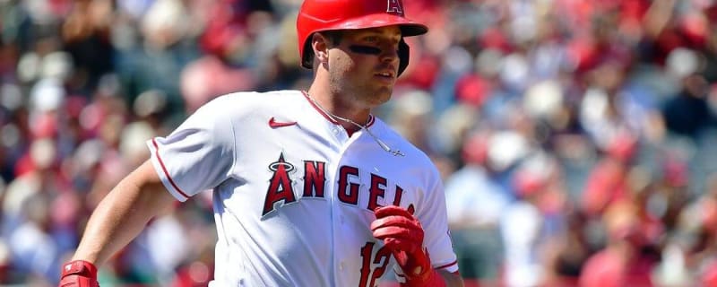 Los Angeles Angels - OFFICIAL: The Angels today acquired OF Hunter Renfroe  from the Milwaukee Brewers in exchange for RHP Janson Junk, RHP Elvis  Peguero and minor league LHP Adam Seminaris.