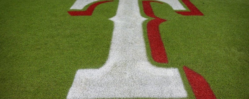 Former Texas Rangers, Dallas Stars owner Tom Hicks dies at 79